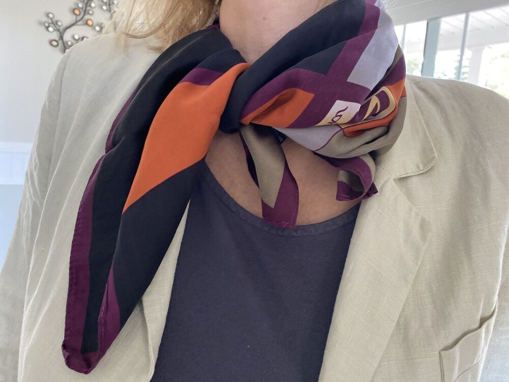 BYBLOS Italian Brand Ironic, cool and self confident Silk Scarf 20.5x20.5β